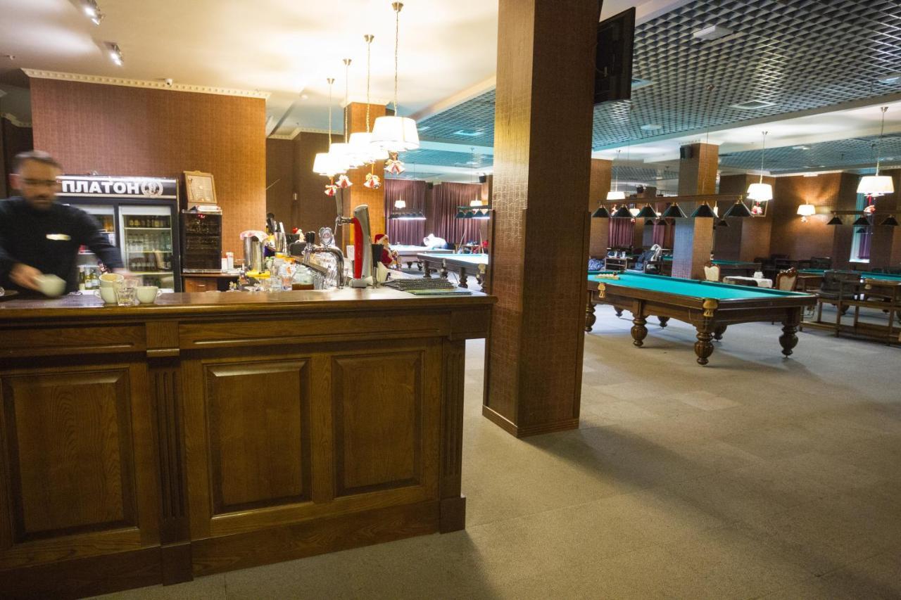 Navit Luxury Apartments With Breakfast Near The Railway Station, The City Center And The Park 키예프 외부 사진